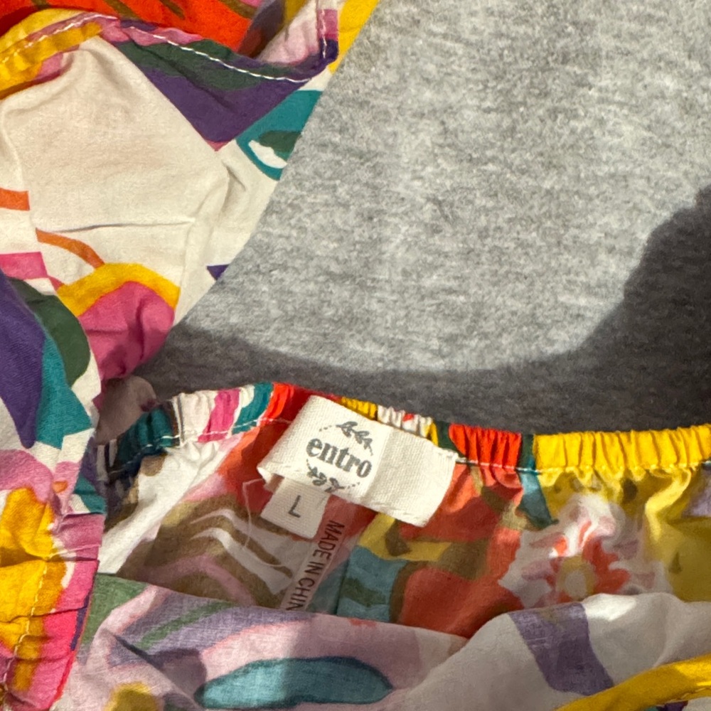 Entro Colorful Floral Ruffle Top L - Picture 2 of 5